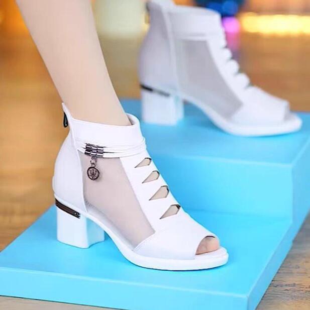Botas Boca de Pez Hueca Malla